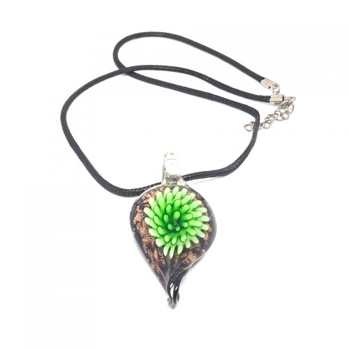 Nyaklánc Üvegmedállal