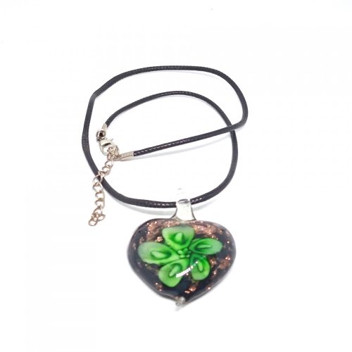 Nyaklánc Üvegmedállal